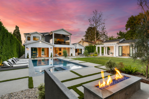 Backyard Living Spaces 2