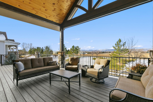 Outdoor Living 2